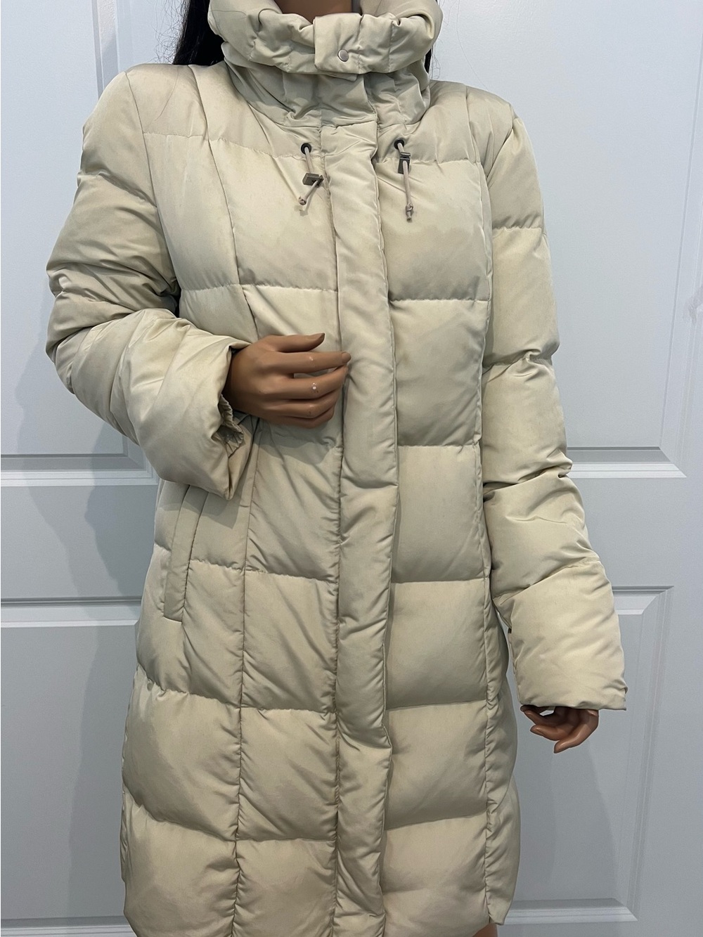 Weekend Max Mara Cream Virgin Down Puffer Coat High Collar US 12 IT 46
